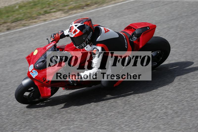 /09 19.04.2026  Caremotion get faster ADR/Gruppe gelb/62